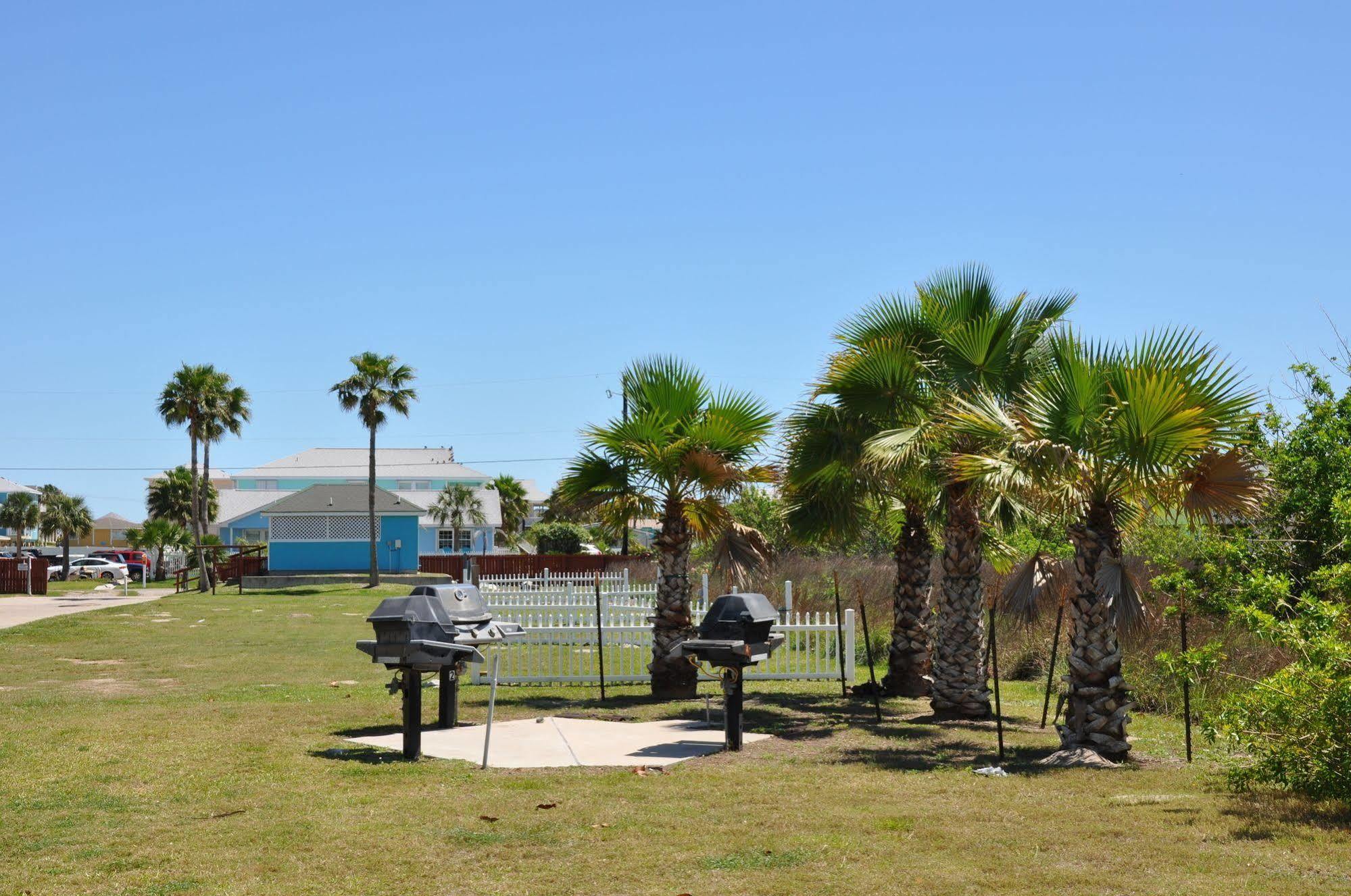 Plantation Suites And Conference Center Port Aransas Exterior foto